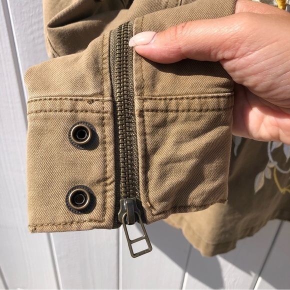 Pam & Gela Utility Embroidered Floral Print Jacket - Picture 11 of 15